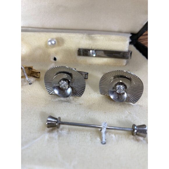 Vintage Stacy Cufflinks Tie Clips Set Mother Of Pearl Rhinestone Details Mens - Picture 5 of 16